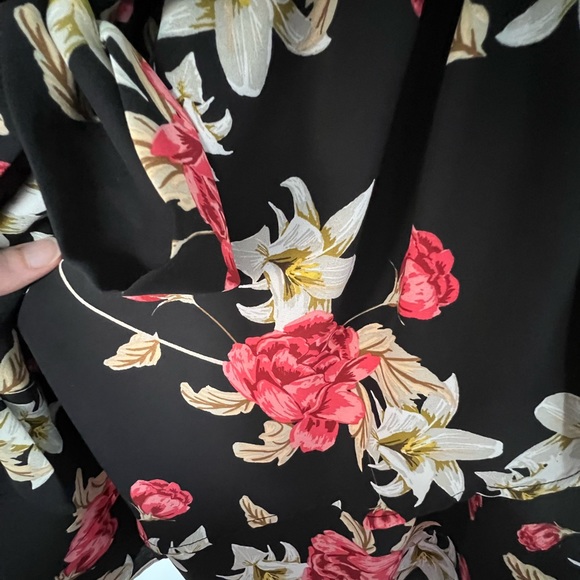 Jack by BB Dakota short summer faux wrap dress. - Picture 5 of 5